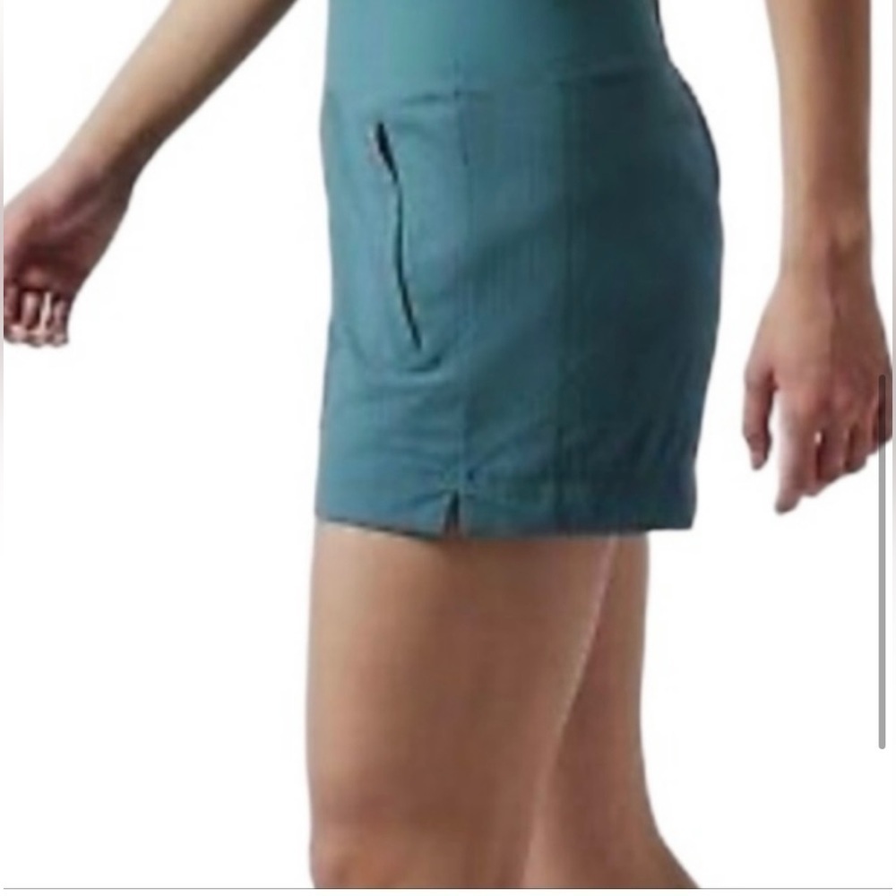Athleta Women’s size 20 Trekkie North Light Teal Blue Shorts New! - Picture 6 of 12